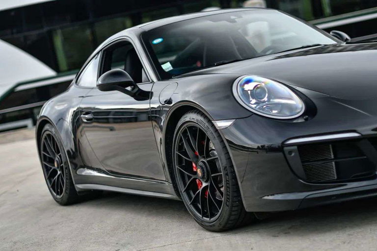 Porsche 991.2 Carrera GTS