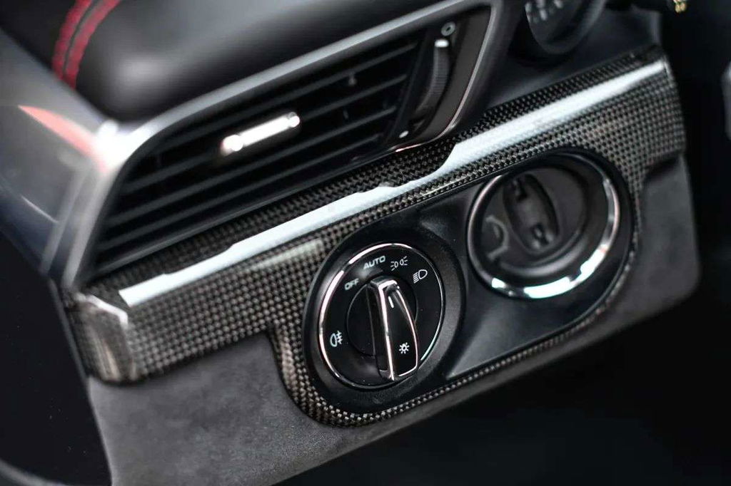 Porsche 991.2 Carrera GTS