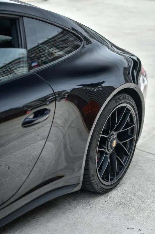 Porsche 991.2 Carrera GTS