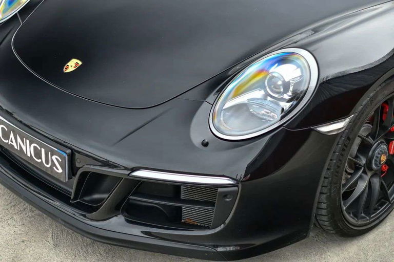 Porsche 991.2 Carrera GTS