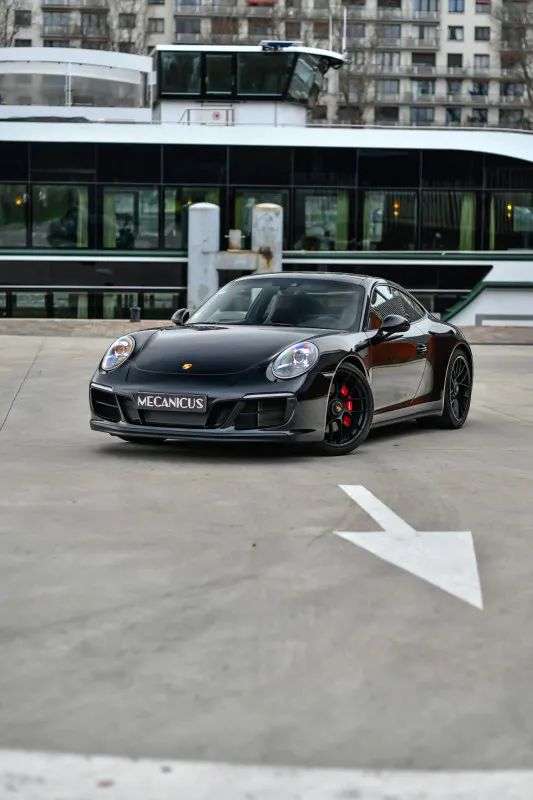 Porsche 991.2 Carrera GTS