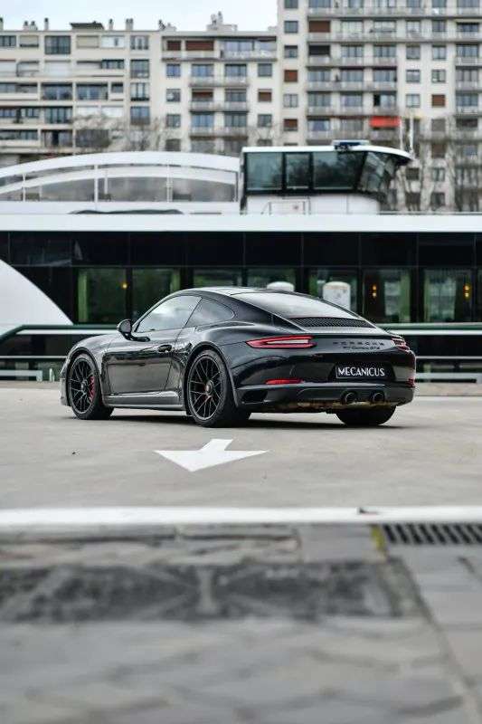 Porsche 991.2 Carrera GTS