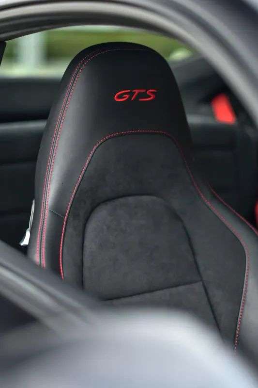 Porsche 991.2 Carrera GTS