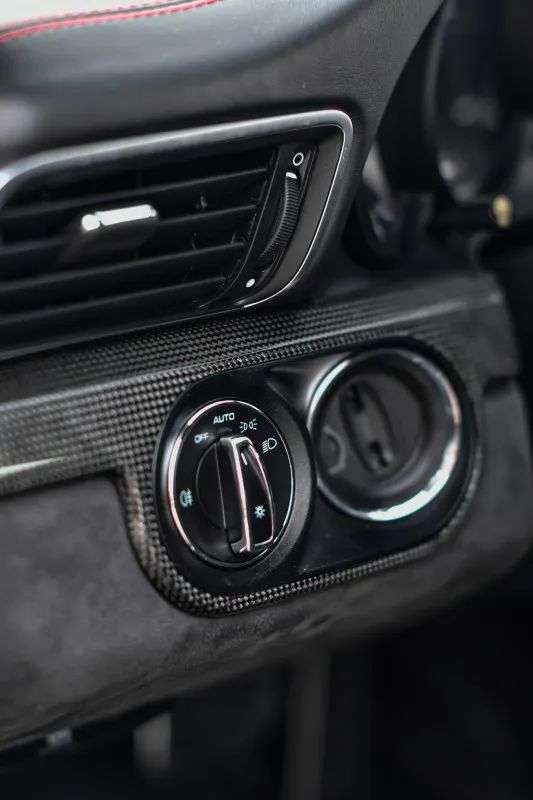 Porsche 991.2 Carrera GTS