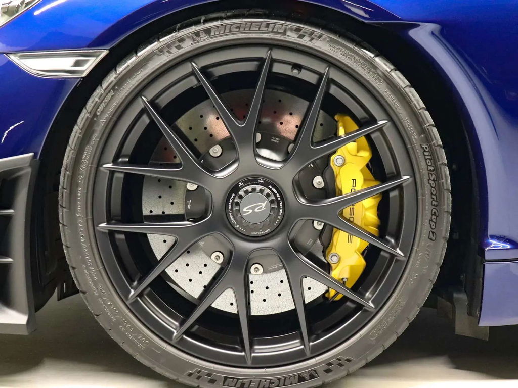 Porsche 718 Cayman GT4 RS