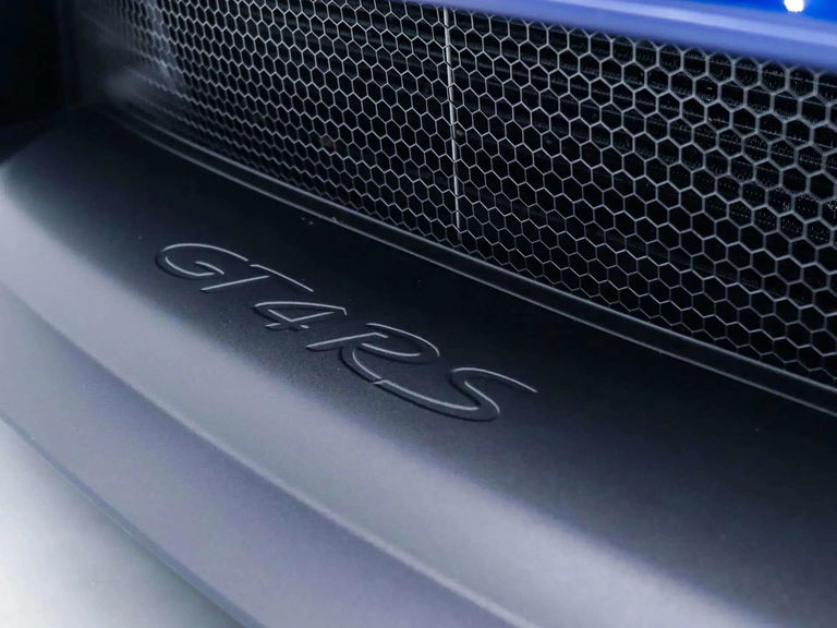 Porsche 718 Cayman GT4 RS