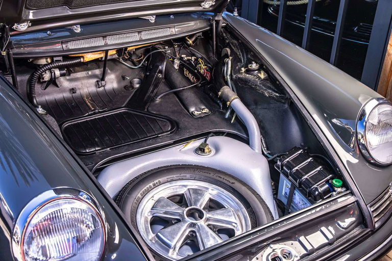 Porsche 911 S (F-Modell)