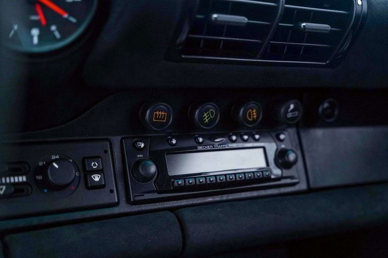 Porsche 964 Carrera 4