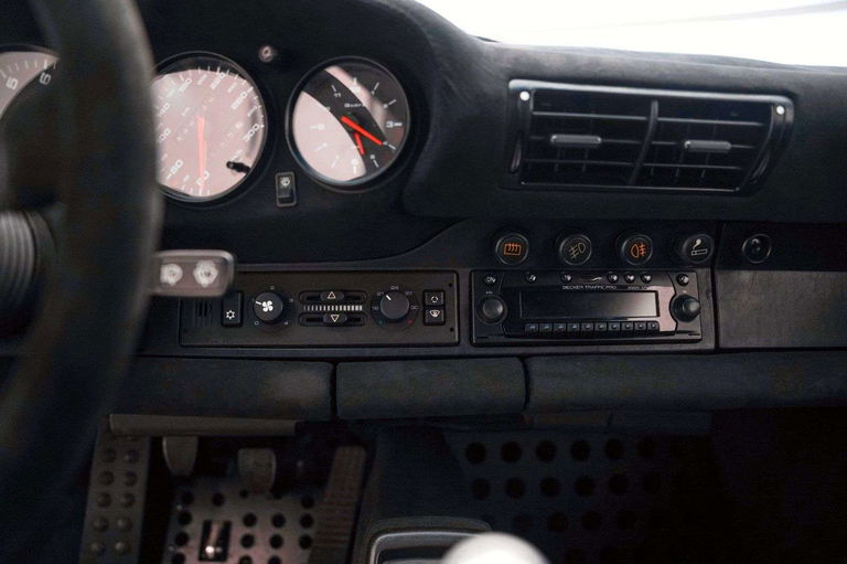 Porsche 964 Carrera 4