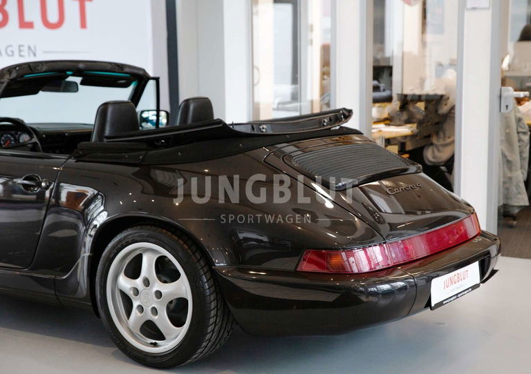 Porsche 964 Carrera 4