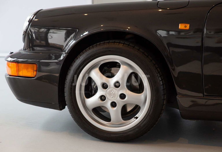 Porsche 964 Carrera 4
