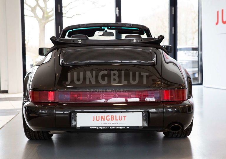 Porsche 964 Carrera 4