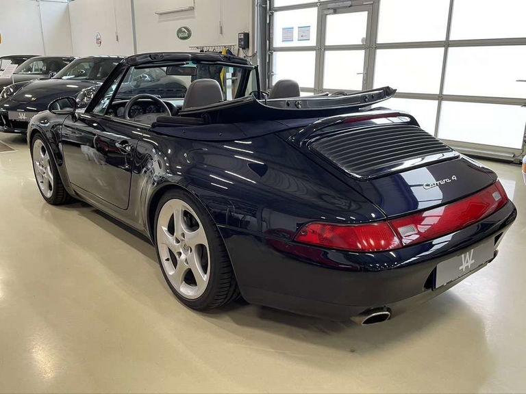 Porsche 993 Carrera 4