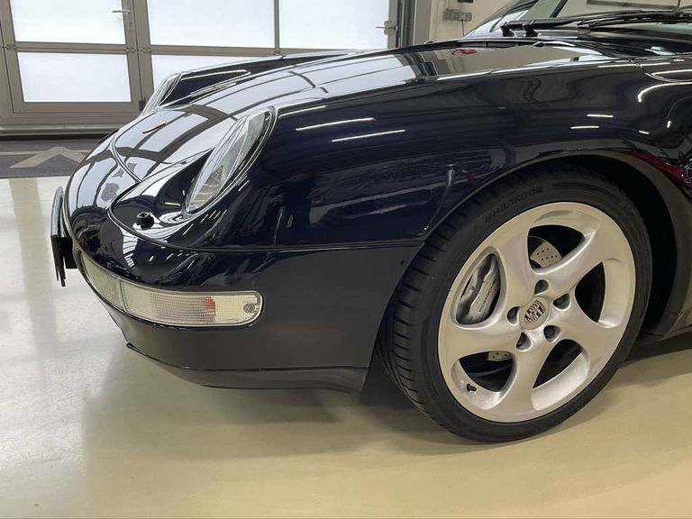 Porsche 993 Carrera 4