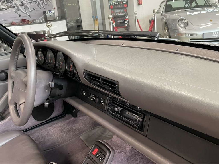 Porsche 993 Carrera 4