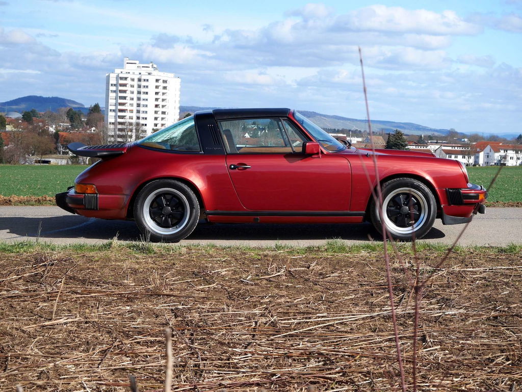 Porsche 911 SC