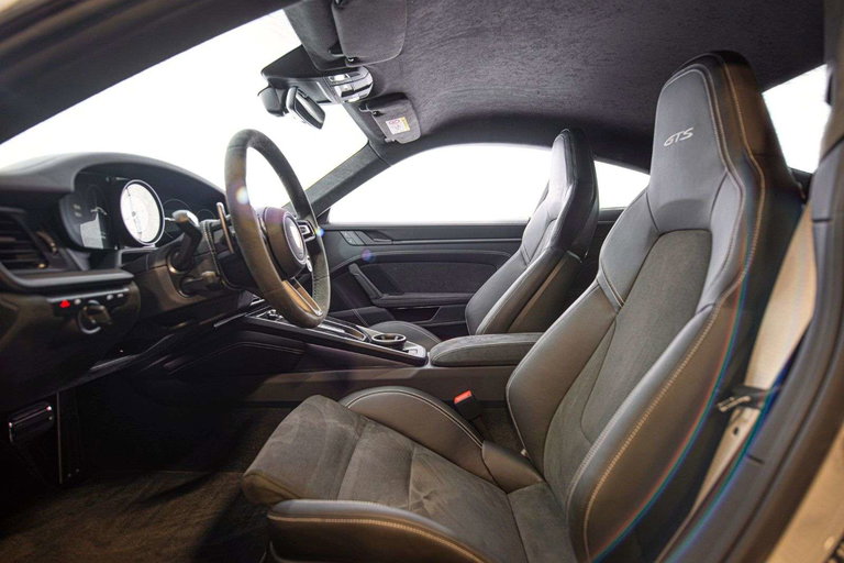 Porsche 992 Carrera GTS