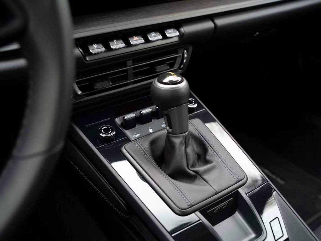 Porsche 992 GT3 Touring