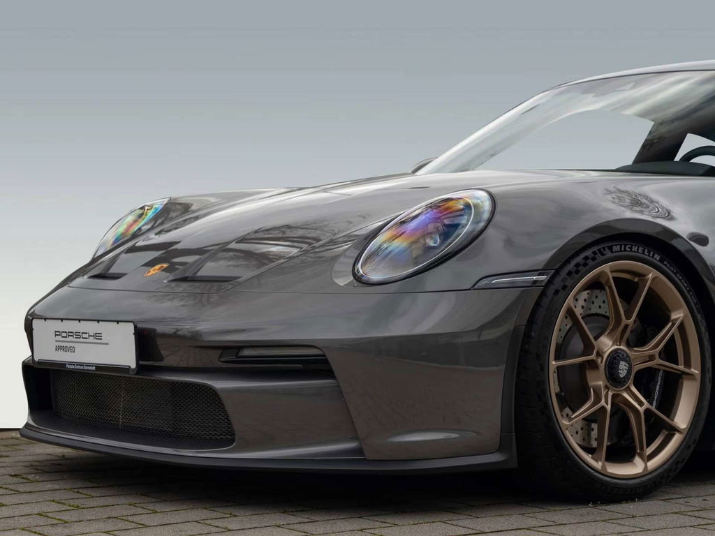 Porsche 992 GT3 Touring