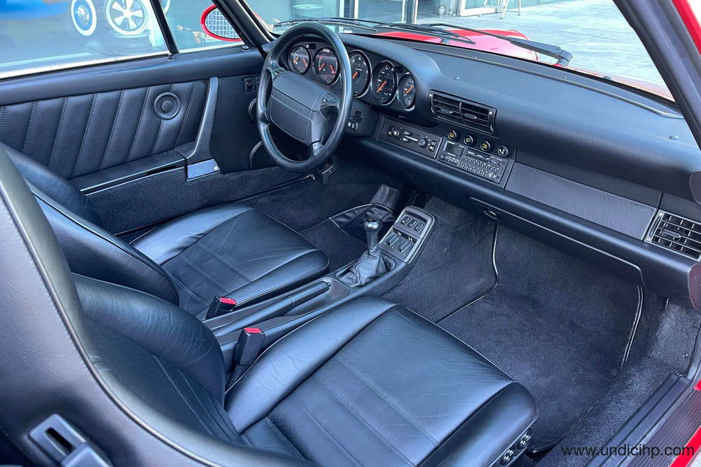 Porsche 964 Carrera 4