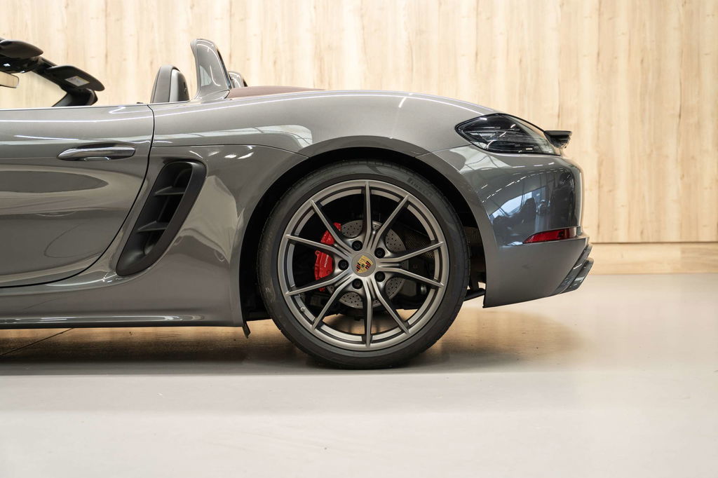 Porsche 718 Boxster S