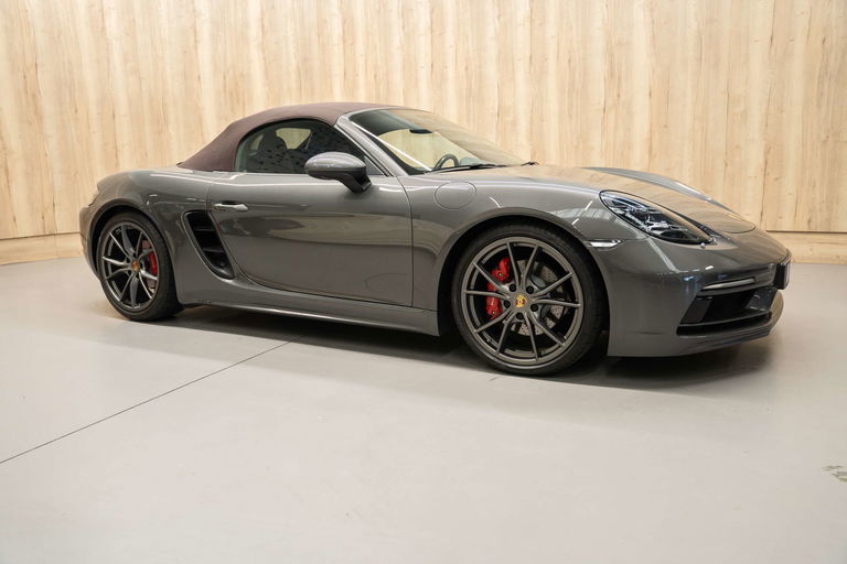 Porsche 718 Boxster S