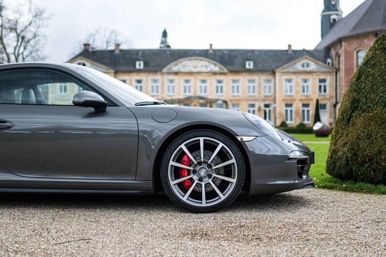 Porsche 991 Carrera 4S