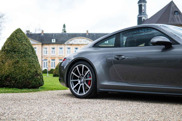 Porsche 991 Carrera 4S