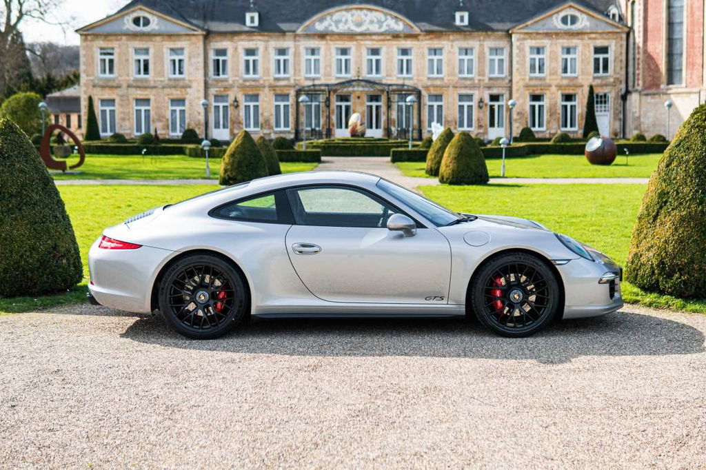 Porsche 991 Carrera GTS