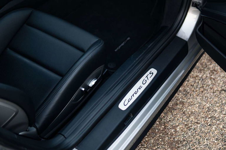 Porsche 991 Carrera GTS