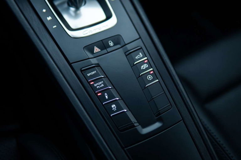 Porsche 991 Carrera GTS