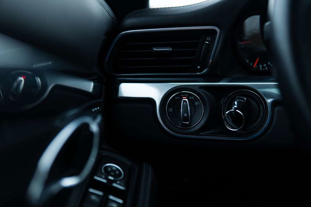 Porsche 991 Carrera Black Edition