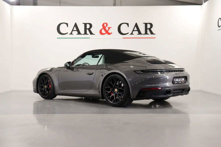 Porsche 992 Carrera GTS