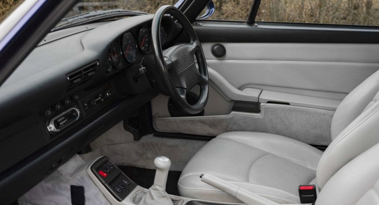 Porsche 993 Carrera 4