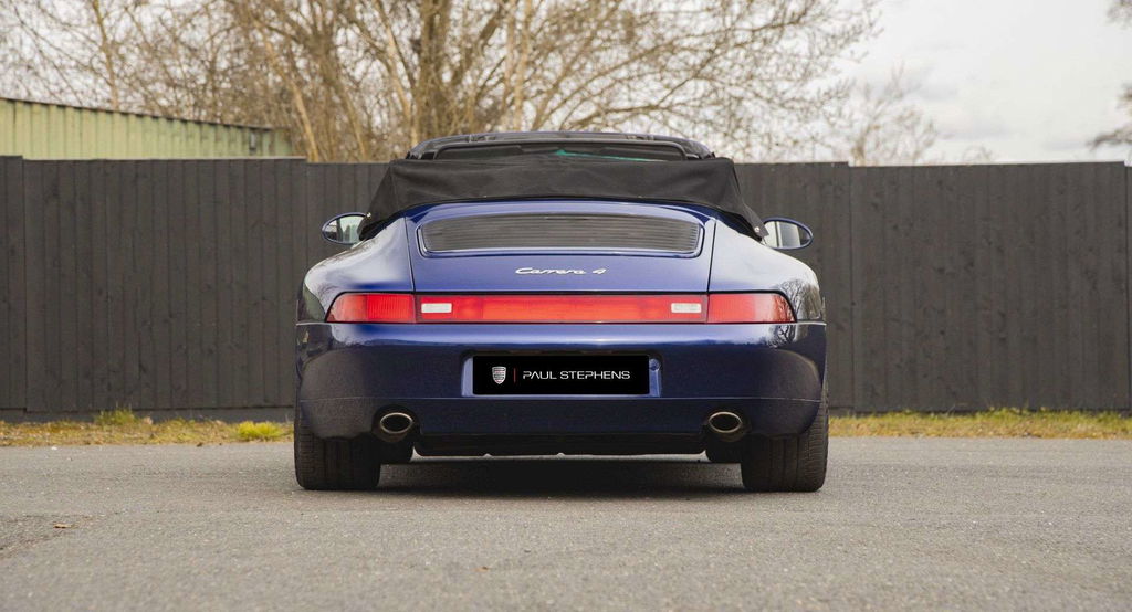 Porsche 993 Carrera 4