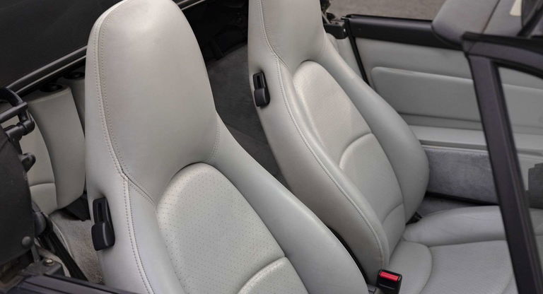 Porsche 993 Carrera 4