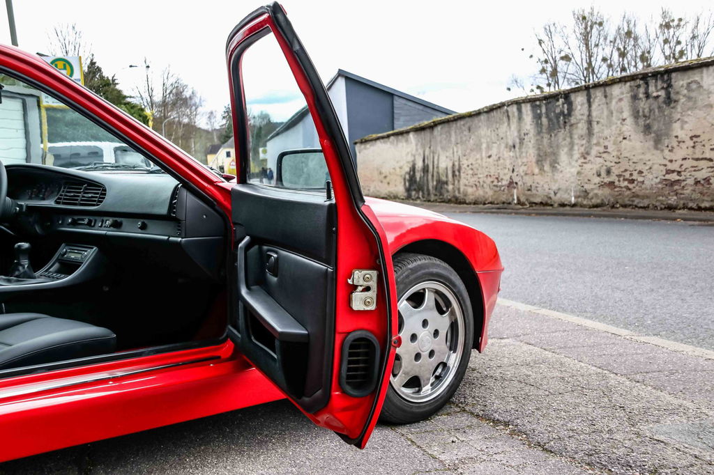 Porsche 944 Coupé