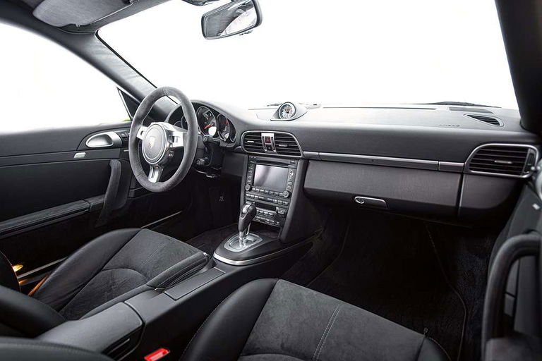 Porsche 997.2 Carrera GTS