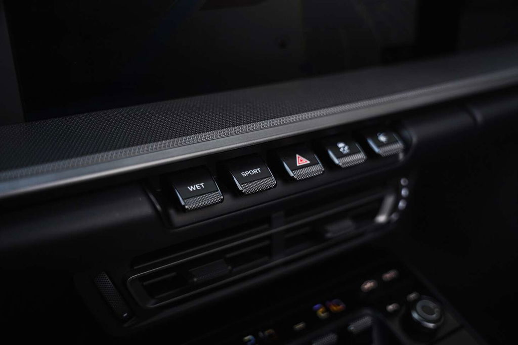 Porsche 992 Carrera 4S