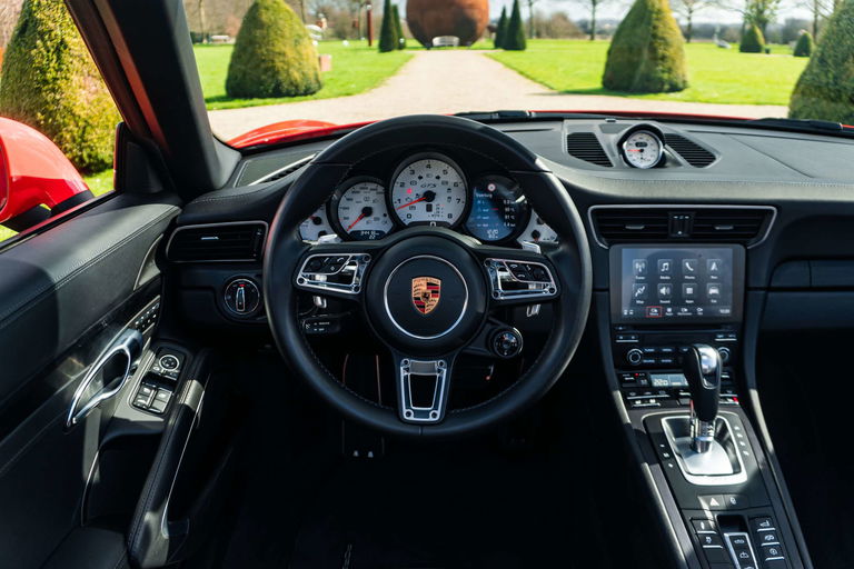 Porsche 991.2 Carrera 4 GTS