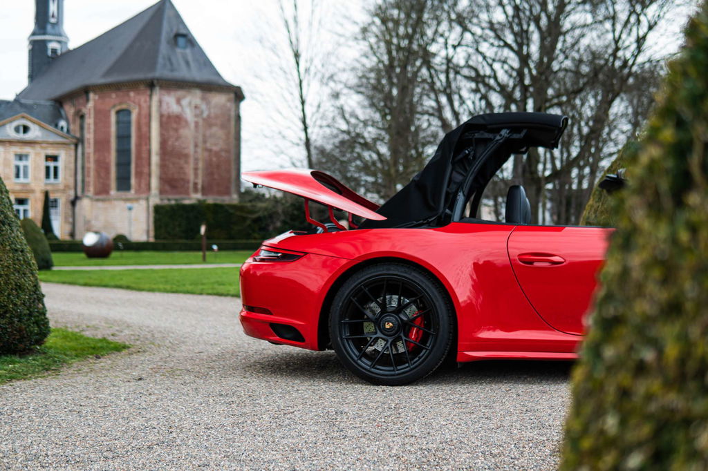 Porsche 991.2 Carrera 4 GTS