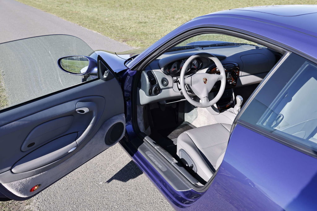 Porsche 996 Carrera