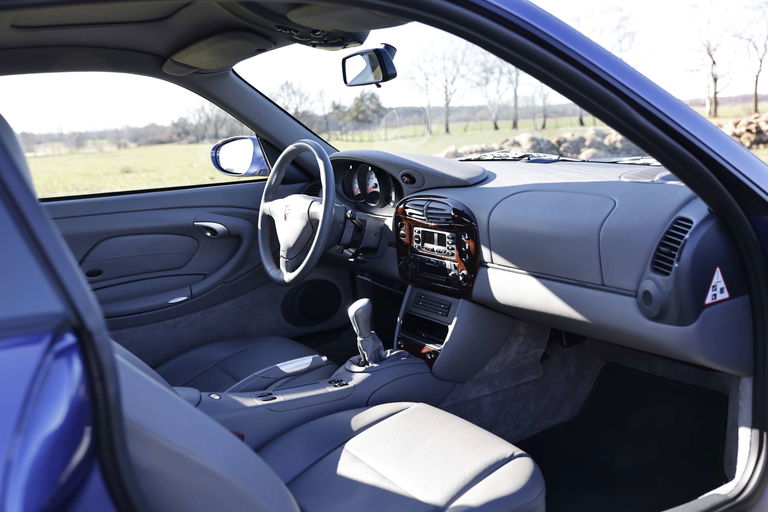 Porsche 996 Carrera