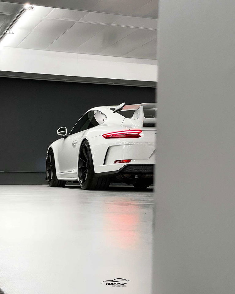 Porsche 992 Heritage Design Edition