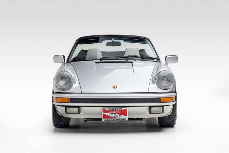 Porsche 911 Carrera 3.2 (US)