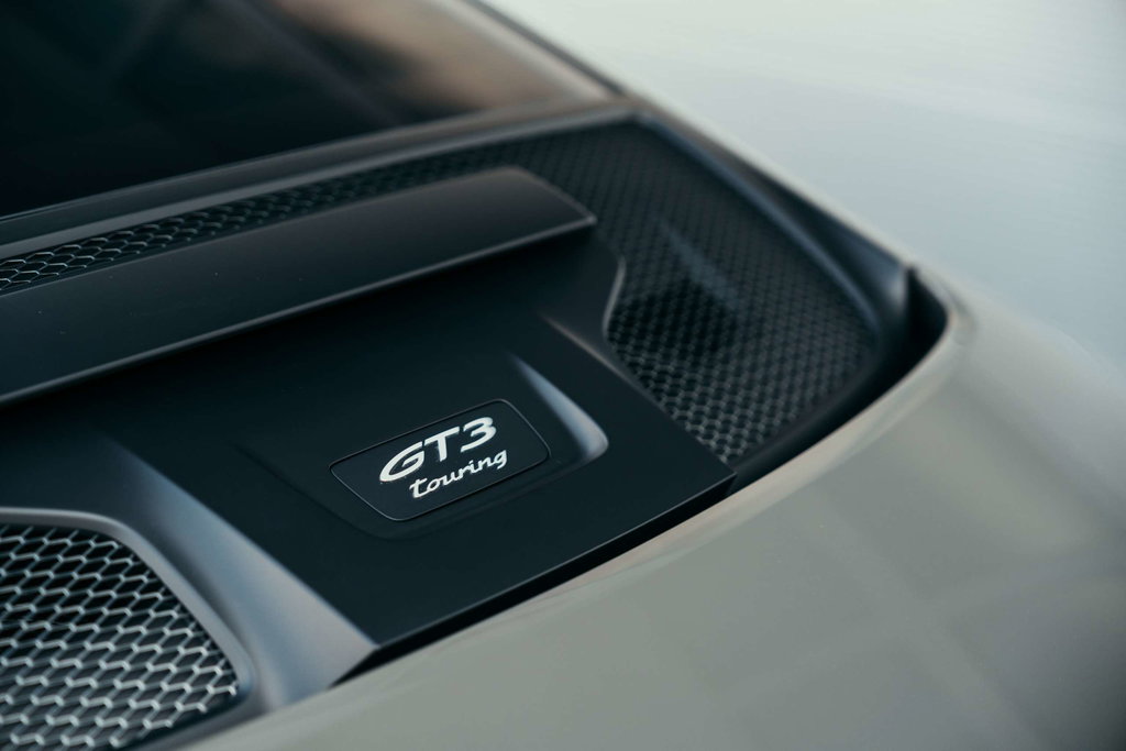 Porsche 992 GT3 Touring