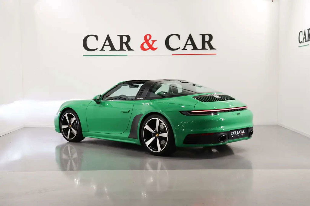 Porsche 992 Targa 4