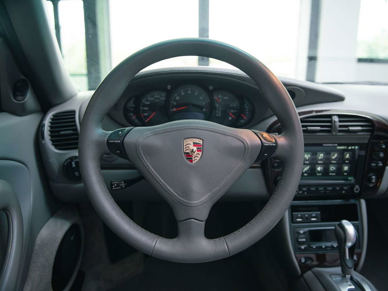 Porsche 996 Carrera 4S