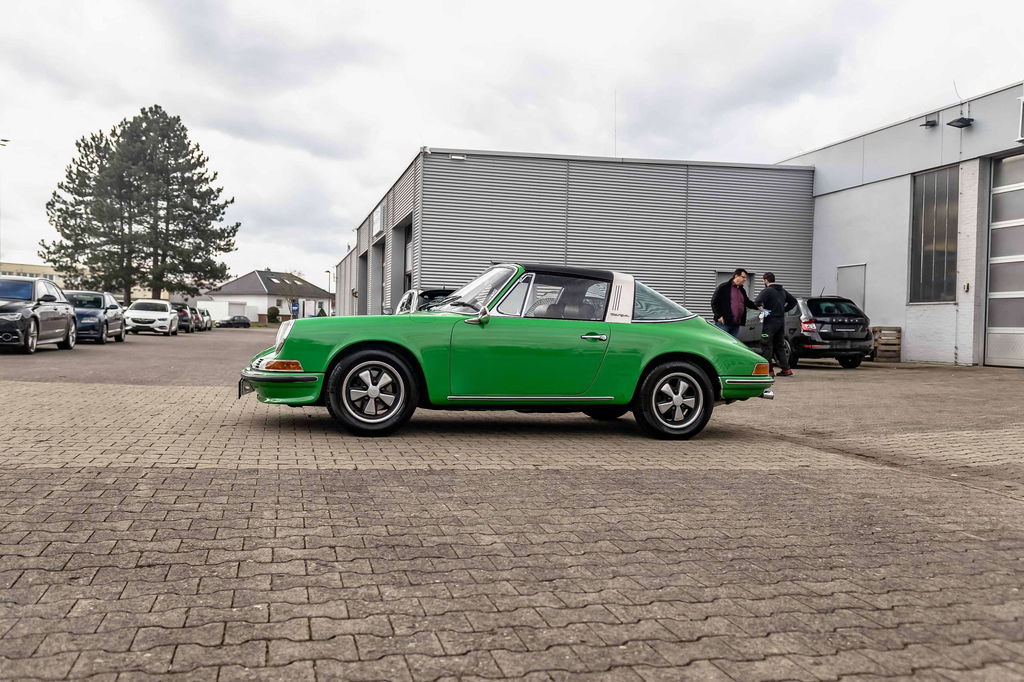 Porsche 911 T