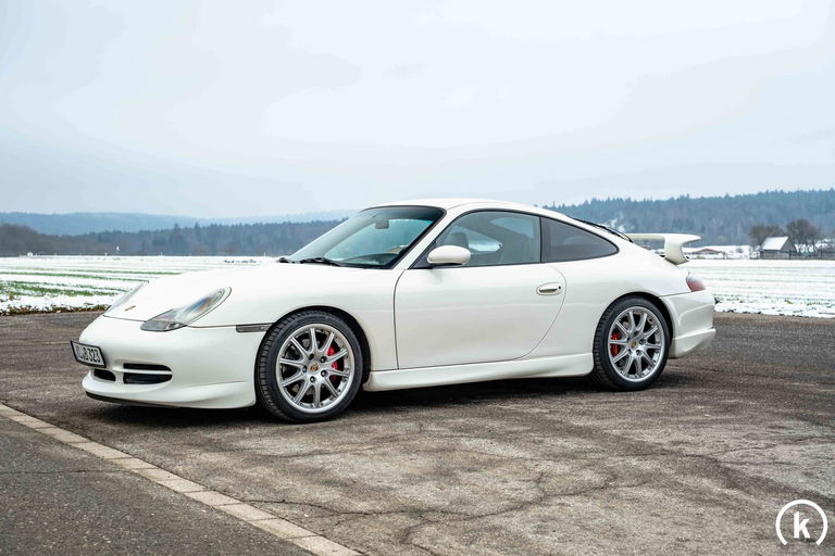 Porsche 996 Carrera 4